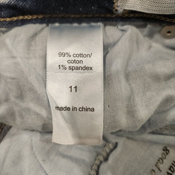 Evsie Jeans - Picture 3 of 4